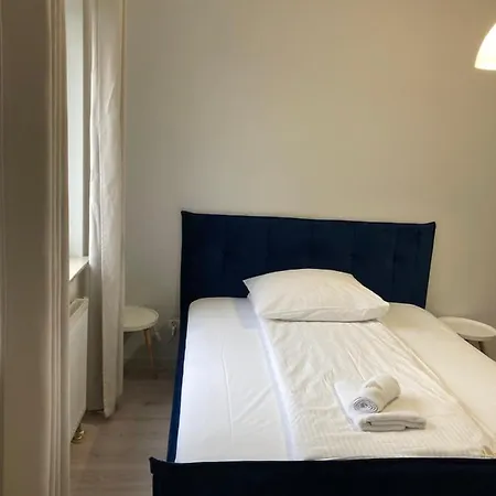 Jab Bandurskiego Business & Family